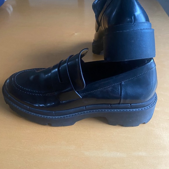 Zara patent black loafers - Picture 8 of 9